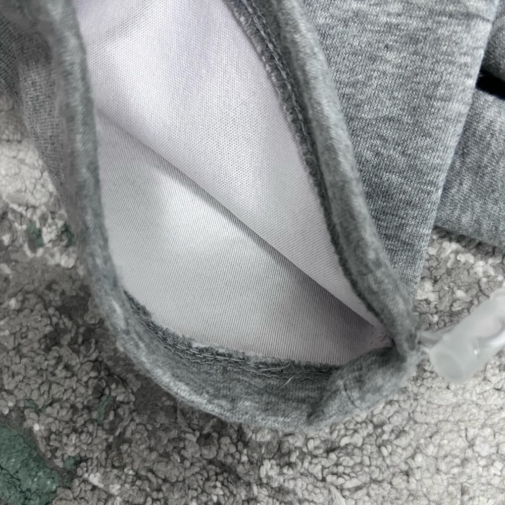 Amazon Gray Drawstring Sweatpants - Picture 2 of 3